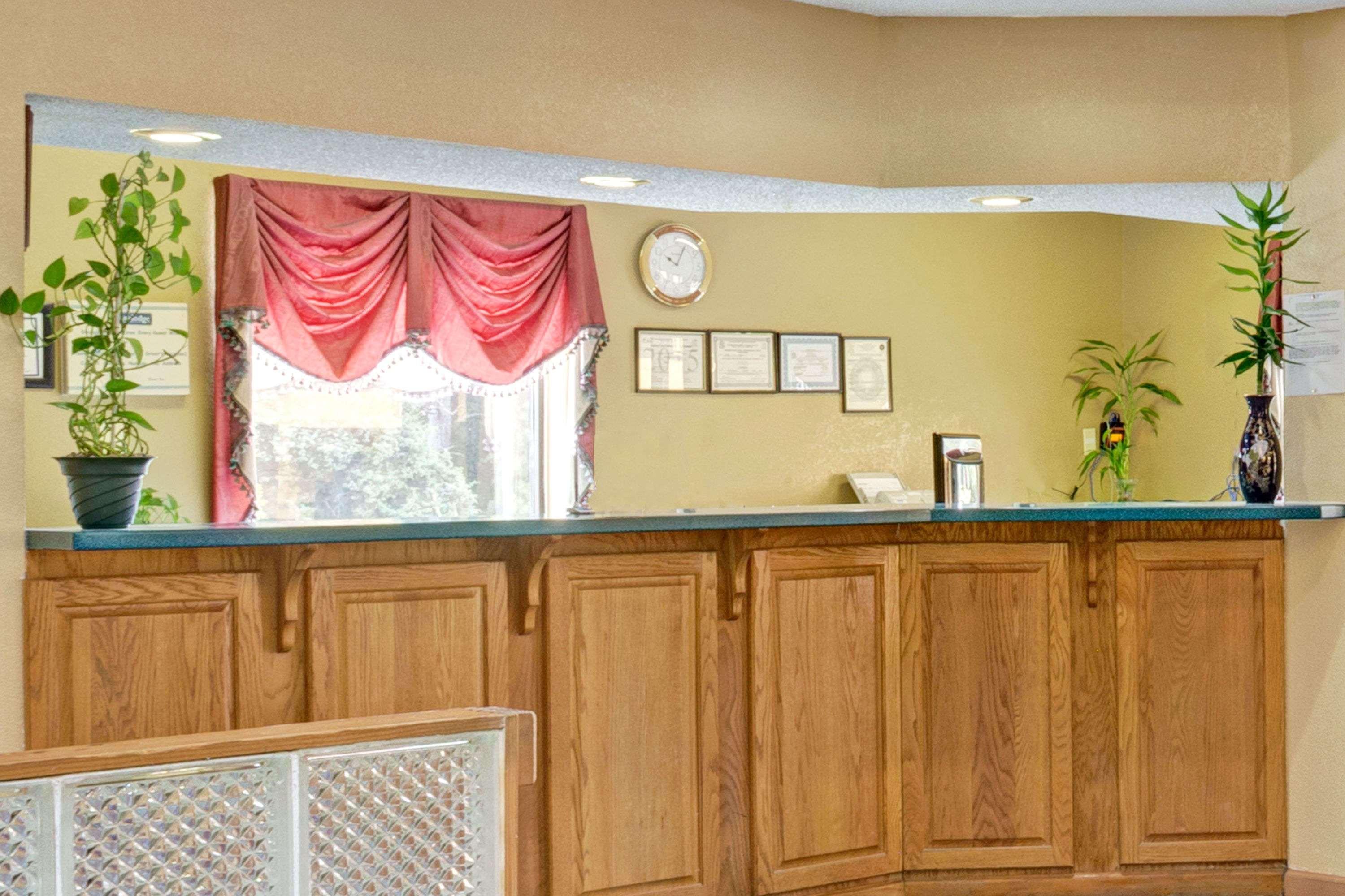 Travelodge By Wyndham Forest Park Atlanta South Εξωτερικό φωτογραφία